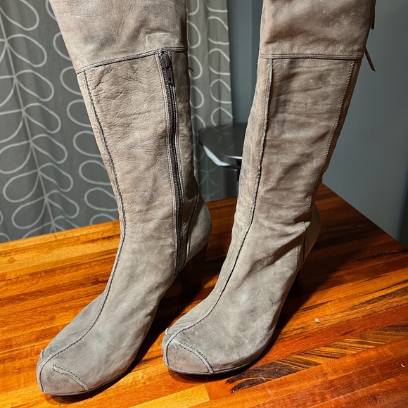 Anthropologie One by 2 platform heels brown taupe boots sz 38.5 fits US 8.5 – 9 - Picture 3 of 9